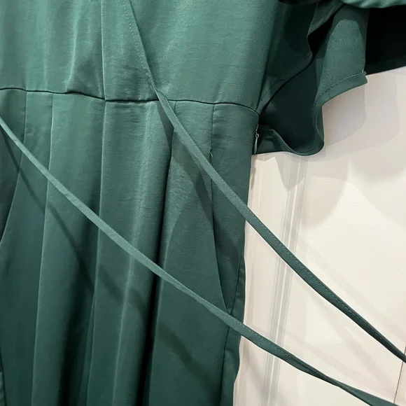 🛑SOLD🛑 Strut & Bolt Satin Wrap Jumpsuit - Picture 8 of 11